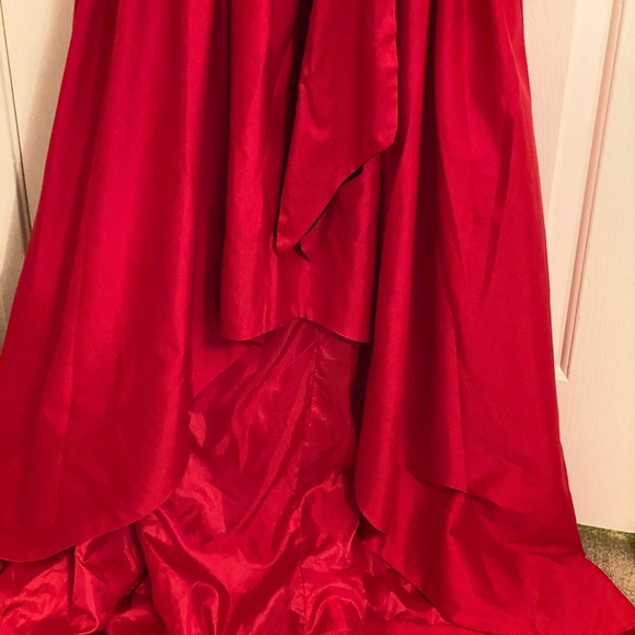 Evening ball Dress - Picture 5 of 7